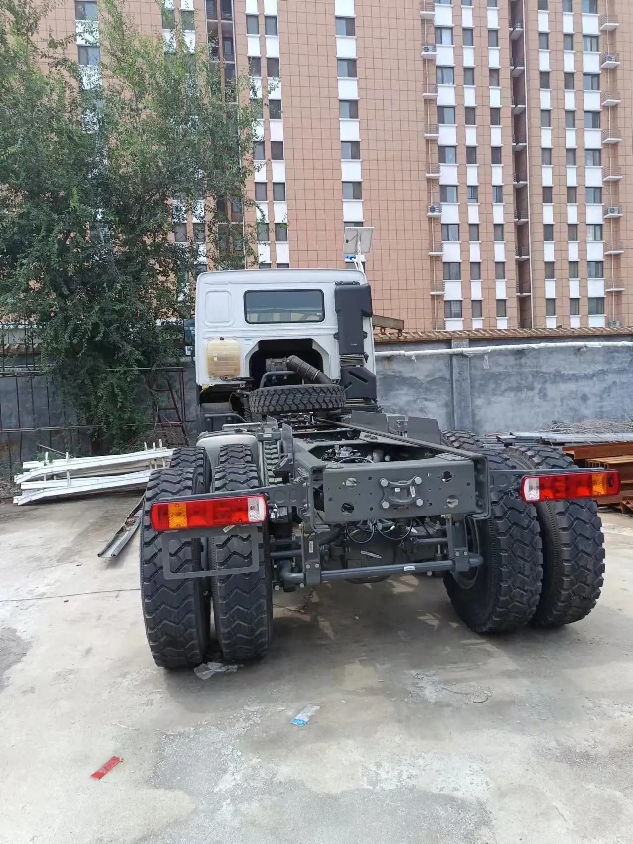 China sinotruk howo best Quality Unique  Tractor Truck Traction Of The All New Generation for scale