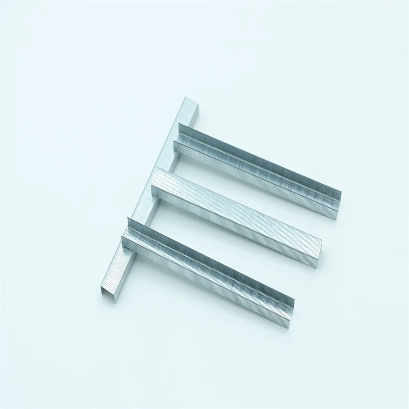 Specialized factory  selling  22Ga galvanized13/6  13/8 upholstery staples