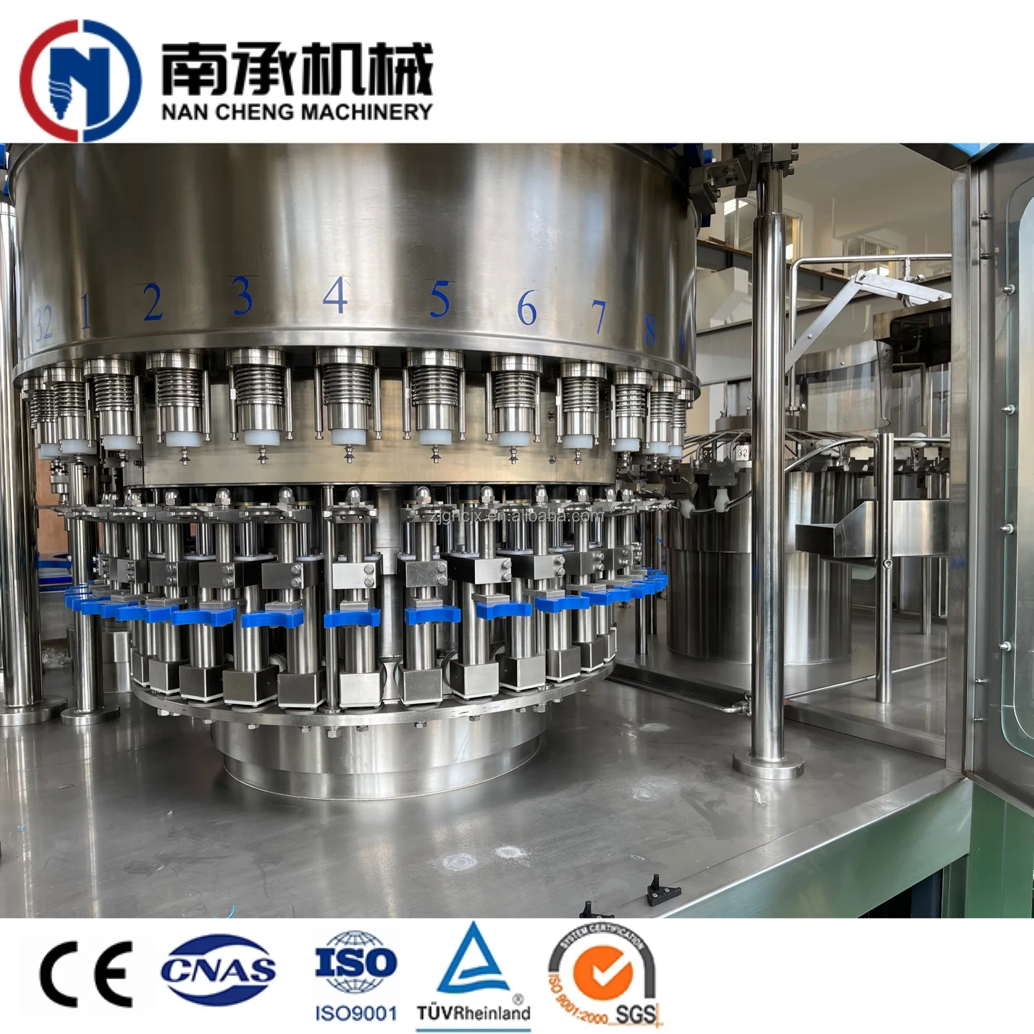 low price automatic mineral drinking water bottling plant 3 in 1 bottle washing filling capping machine processing line for sale