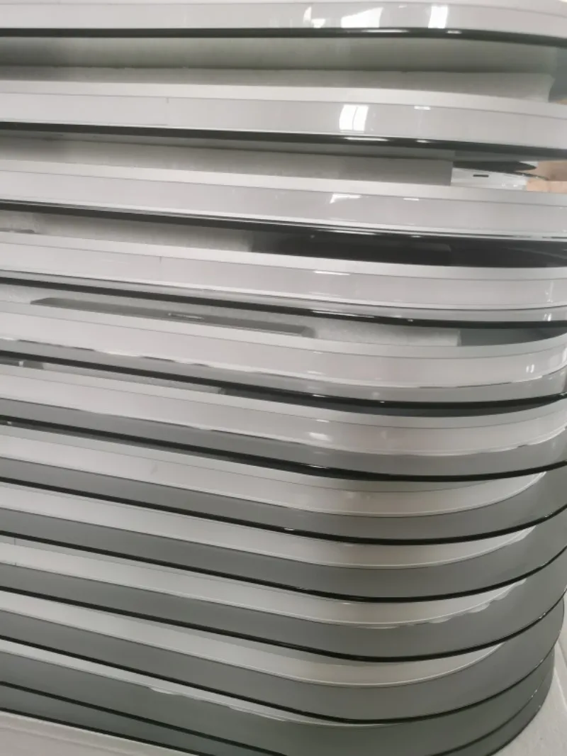 custom Oval Dimmable Anti-Fog Mirror with Lights IP44 Waterproof Shatterproof Bathroom Mirror With Clock Time