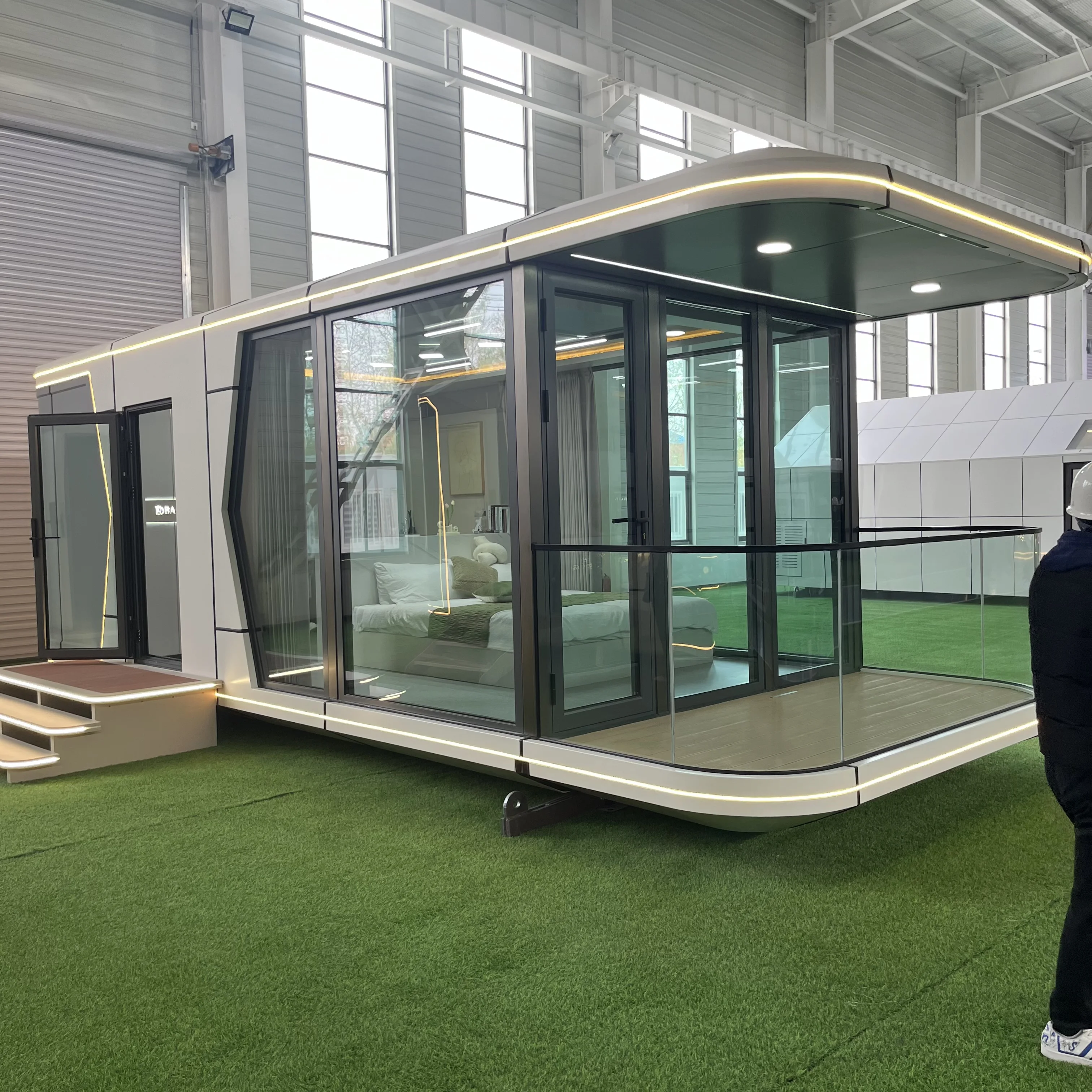 Space C apsule Movable Homes Mobile Prefab House Container Tiny Prefabricated Houses