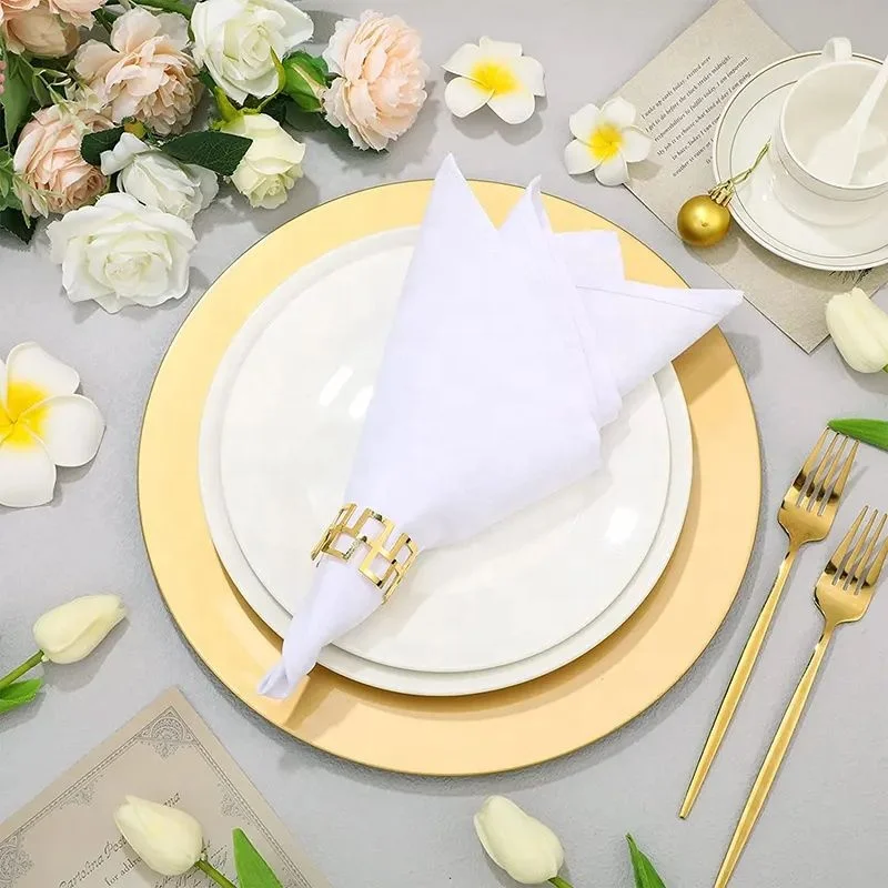 Luxurious Copper Table Classic Stylish Traditional Plastic Charger Decoration Gold Charger Plates Wholesale