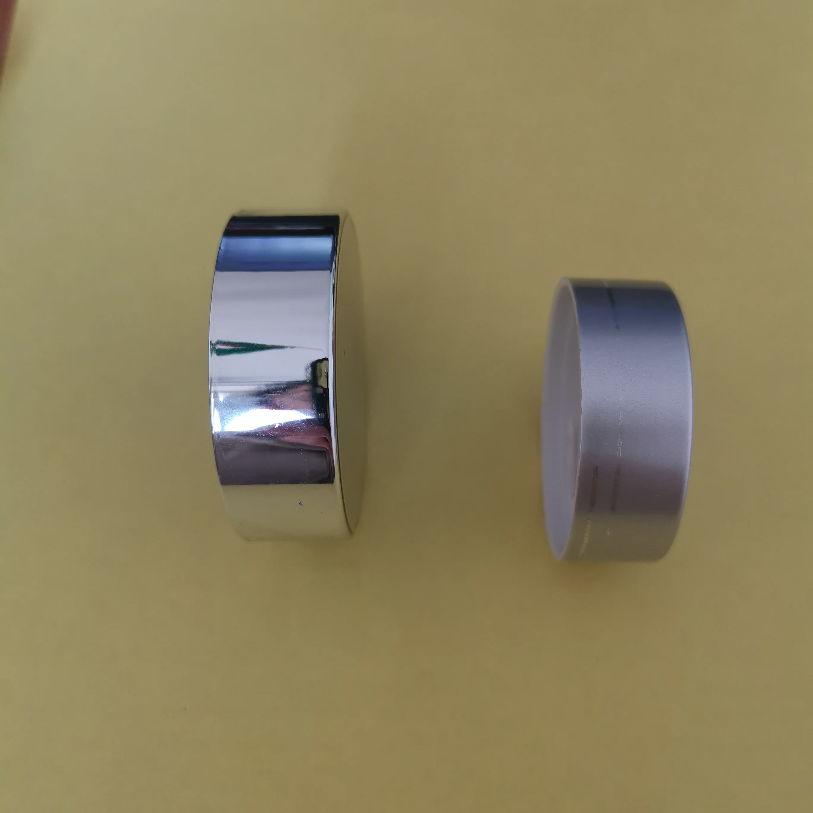 Hot Sell 56/400  89/400 shiny silver and rose gold aluminum plastic lid