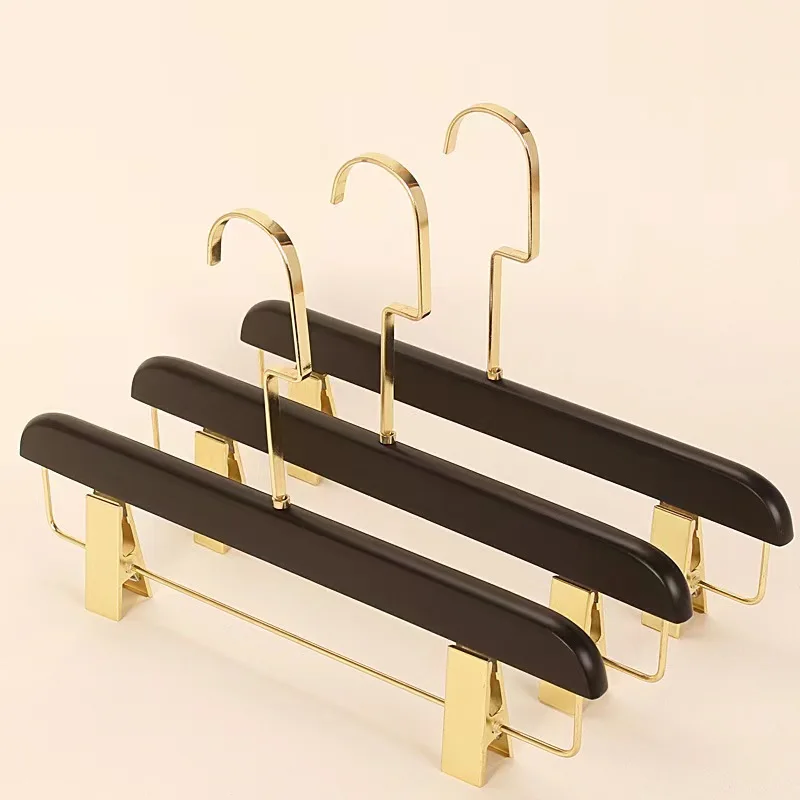 Luxury Black Jeans Skirt Hanger New Arrival Fashion Boutique Anti-slip Black  Pants Hanger stomized Black Clothes Pants Hangers