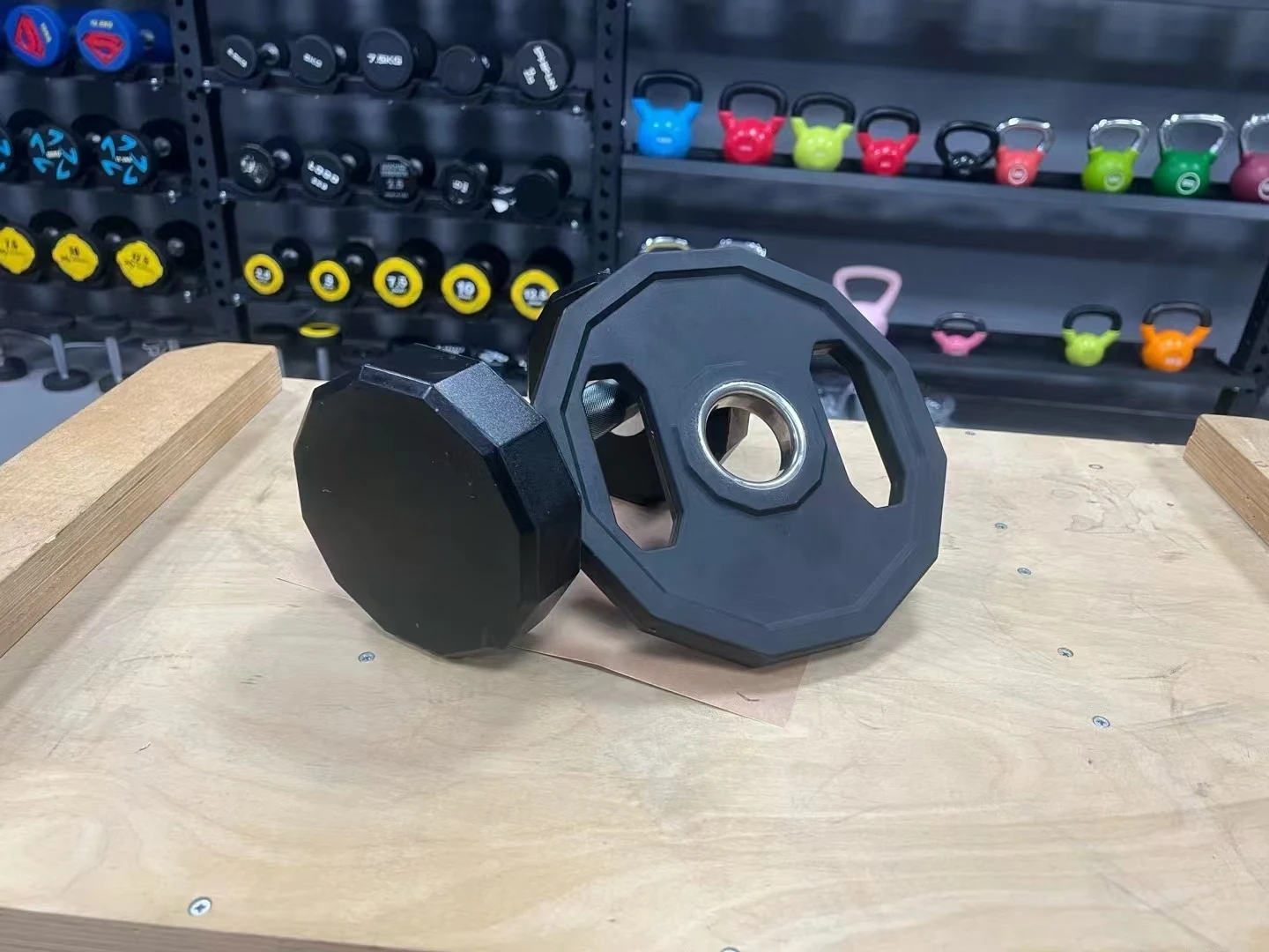 Factory Supply Dumbbell Weight Lifting Equipment Strength Training12-sided Head Urethane Dumbbell Sets