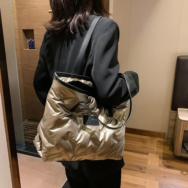 Amazon top seller 2023 new arrival korean luxury puffer tote bag wholesale tote large capacity handbags for ladies shopping