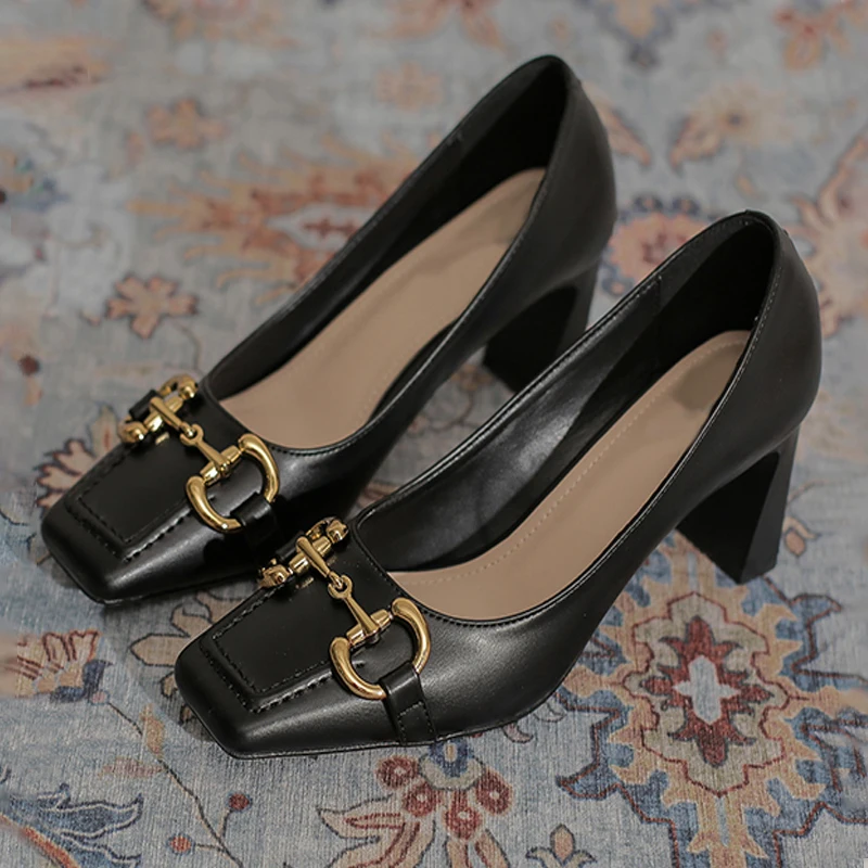 2022 New High Quality Women Pumps Metal Chain Decoration Sexy Shallow Square Toe Female Office High Heels Shoe