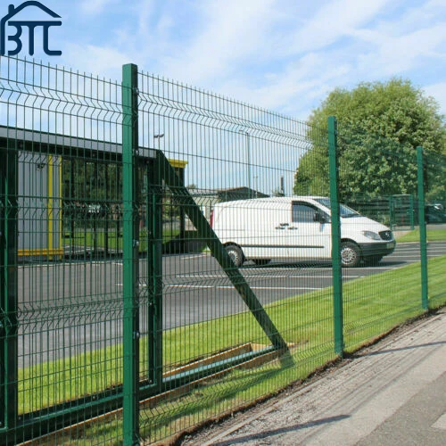 
PVC Coated Green Security Heavy Gauge Welded 3D Wire Mesh Fence Panels Design Decorative Garden Fence 