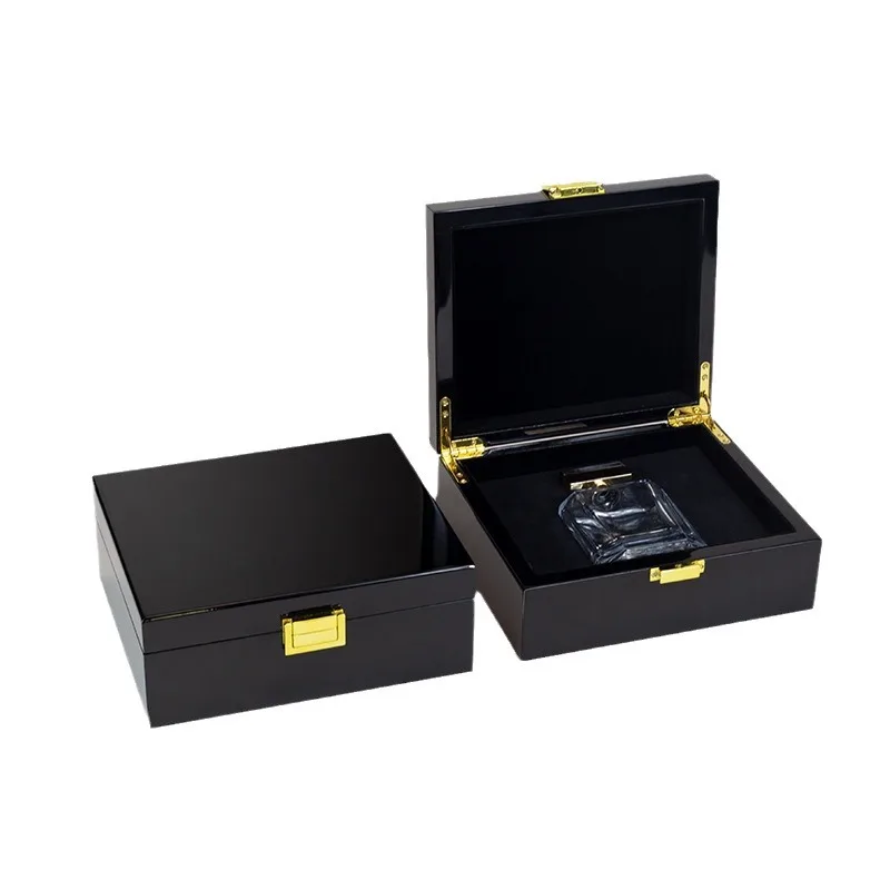 Wooden lacquered perfume box Black flip top aromatherapy Lipstick cosmetics box Empty box