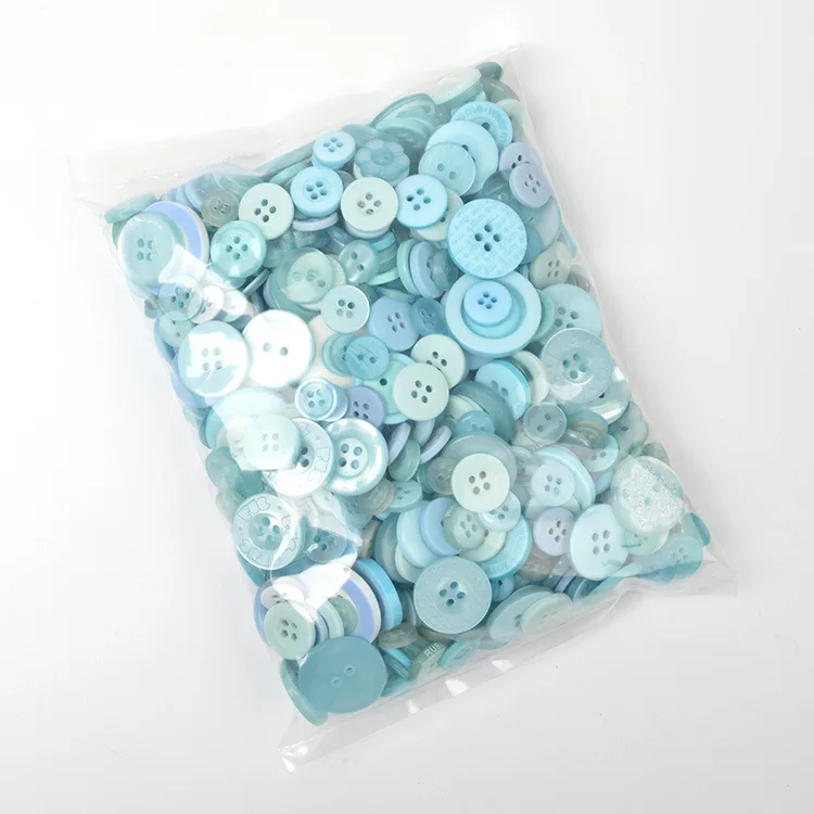 4-holes Button for Garment Accessories Resin Button for Coat Fashionable Button High Quality Low Price Bulk Stock