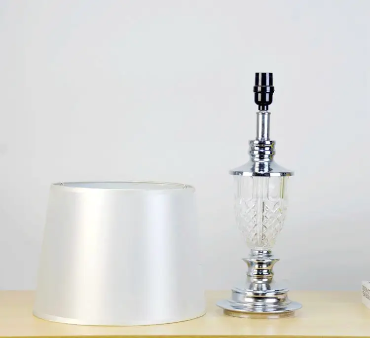 Elegant Silver Glitter Fabric Shade Bedroom Bedside Lamps Simple Style Clear Glass Table Lamp