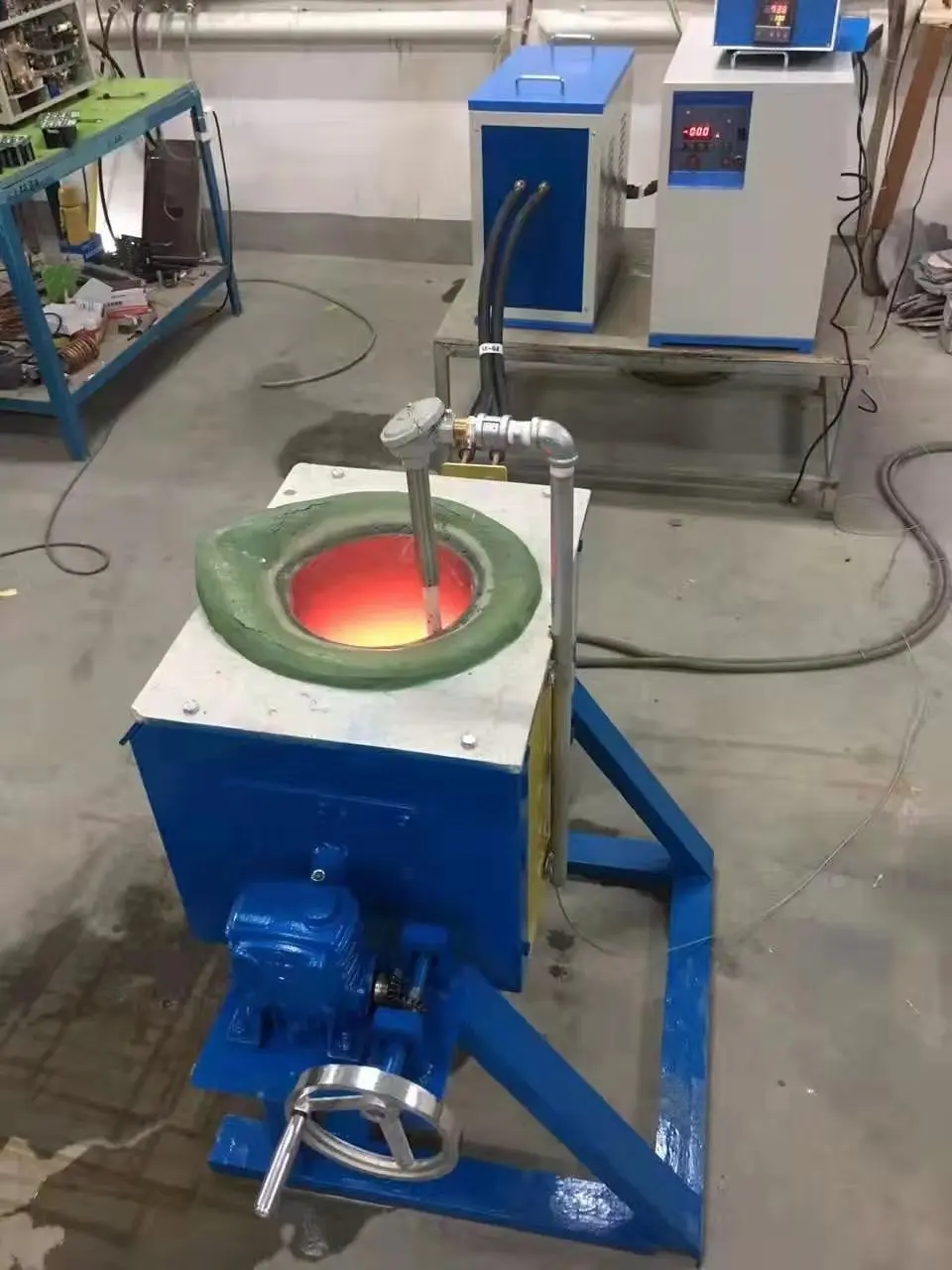 RXS High quality Electric small portable induction smelting furnace for gold silver melting equipment with competitive price