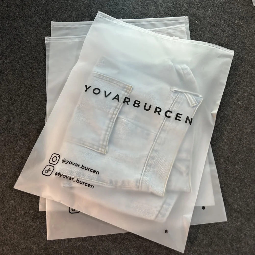 Custom zipper bags matte Frosted packaging bag Eva transparent pouch Zip lock Bag Plastic for clothing