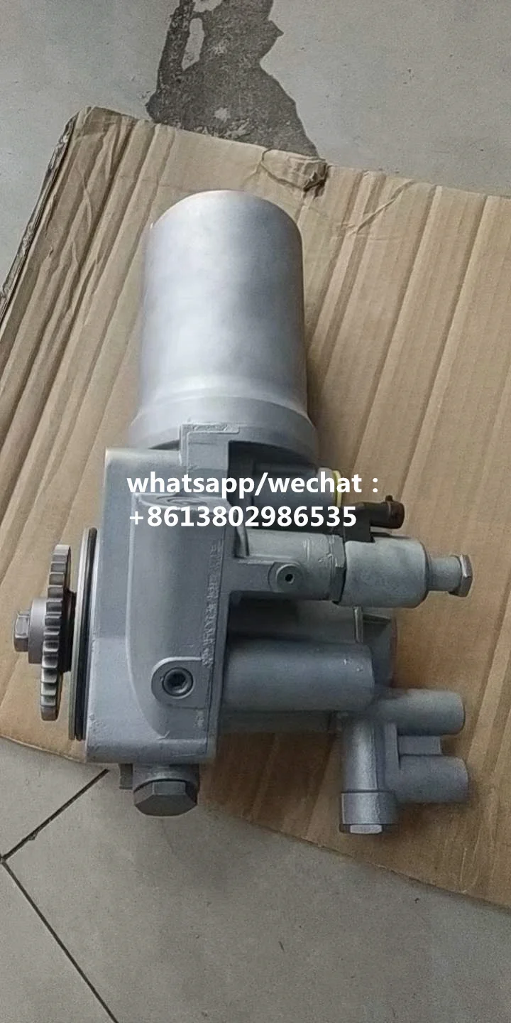 LIEBHERR OM444 OM 444  V12 Engine ECU Controller Fuel injector assembly