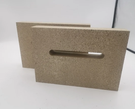 High density fire insulation vermiculite board used for furnace lining