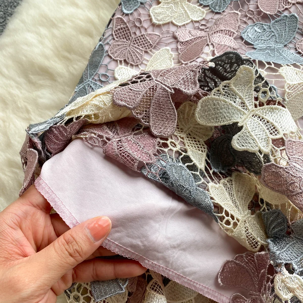 2024 Wholesale Casual Elegant Hollow Out Summer Lace Body Dress Women