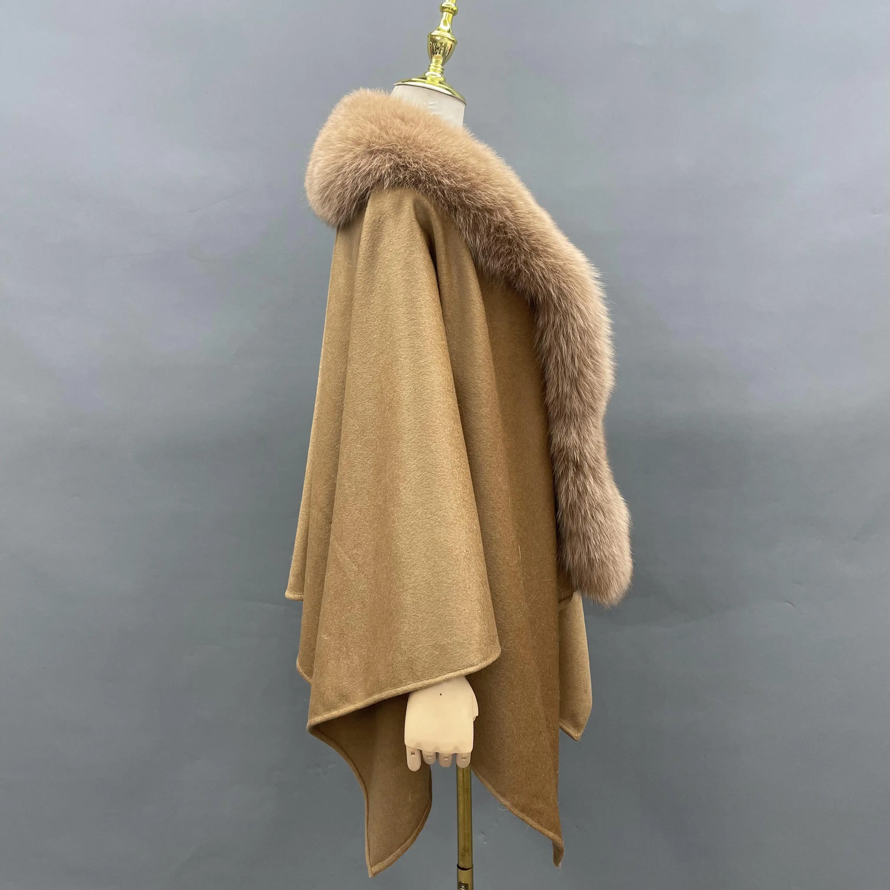 Winter Cashmere Shawls Cape  Women Fur Trim Ponchos Fox Fur Shawl