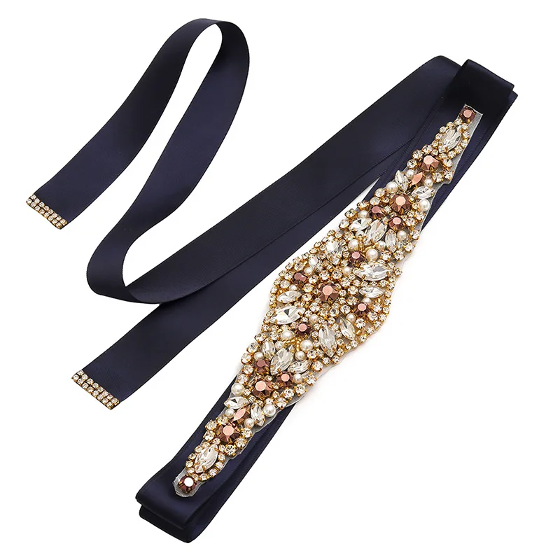 Tik Tok off-white beaded Diamond Flower Elegant Woman Belts Fashion Design Rhinestone Belts For Dress Wedding Bridal Pearl Belt