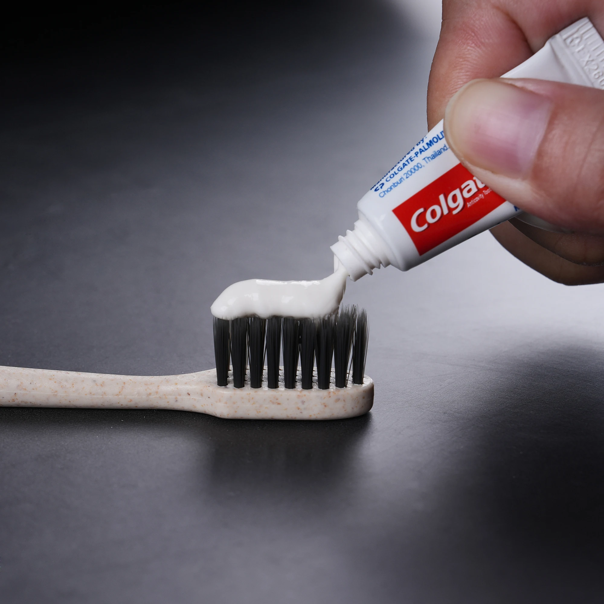 3 4 5 Hotel Toothbrush And Toothpaste Wholesale Custom Toileties Amenity Set Small Toothpaste For Hotel