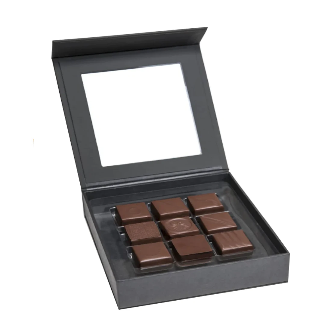 Wholesale High Quality Luxury Candy Strawberry Macaron Transparent Packing Chocolate Box With Tray