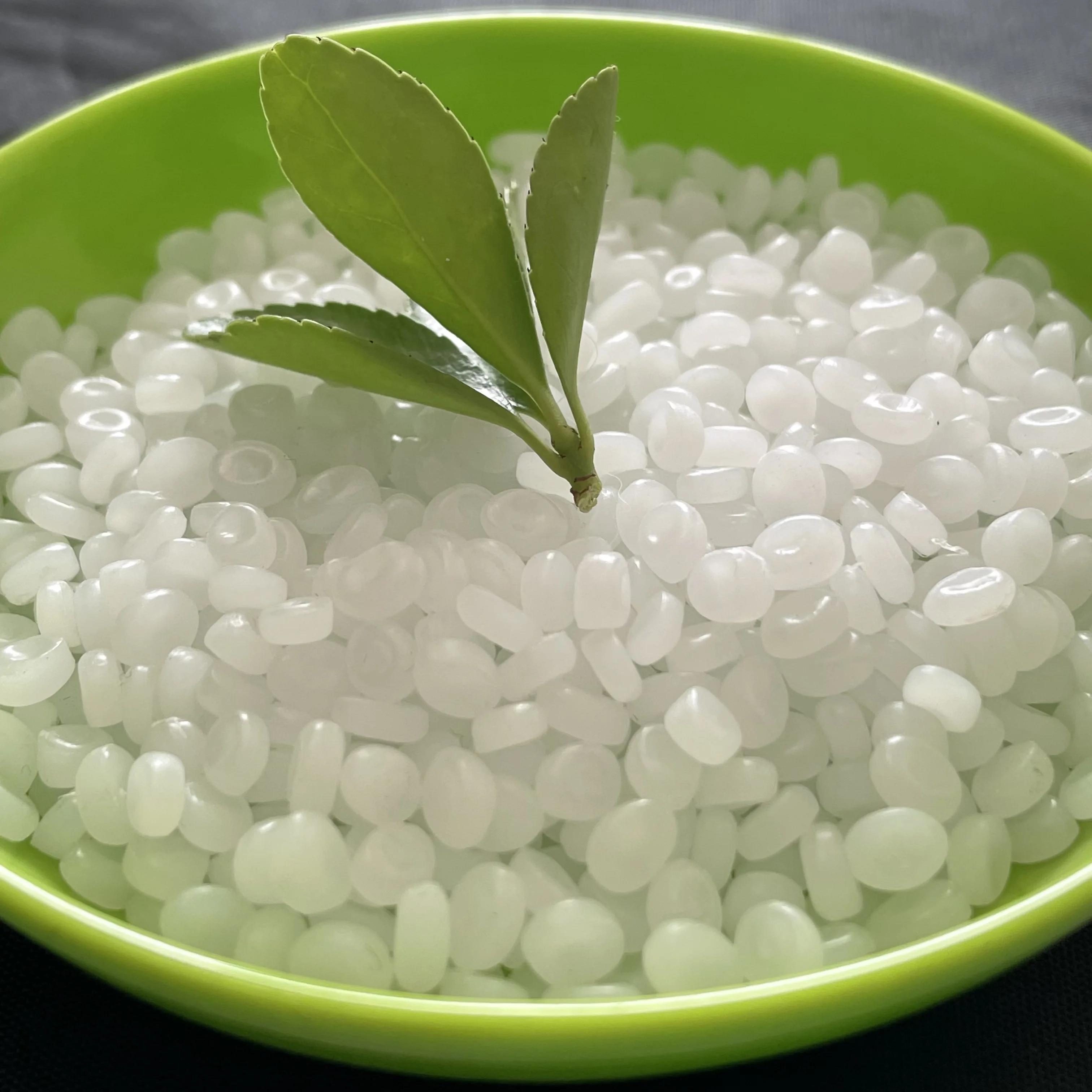 Wholesale POM 500P NC010 primary resin particle engineering plastic plastic raw materials