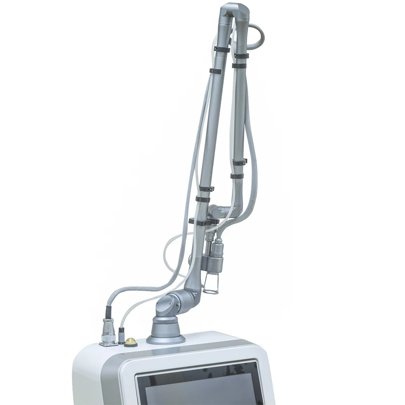Fractional Laser Equipment Skin Treatment 10600 nm CO2 For Rejuvenation