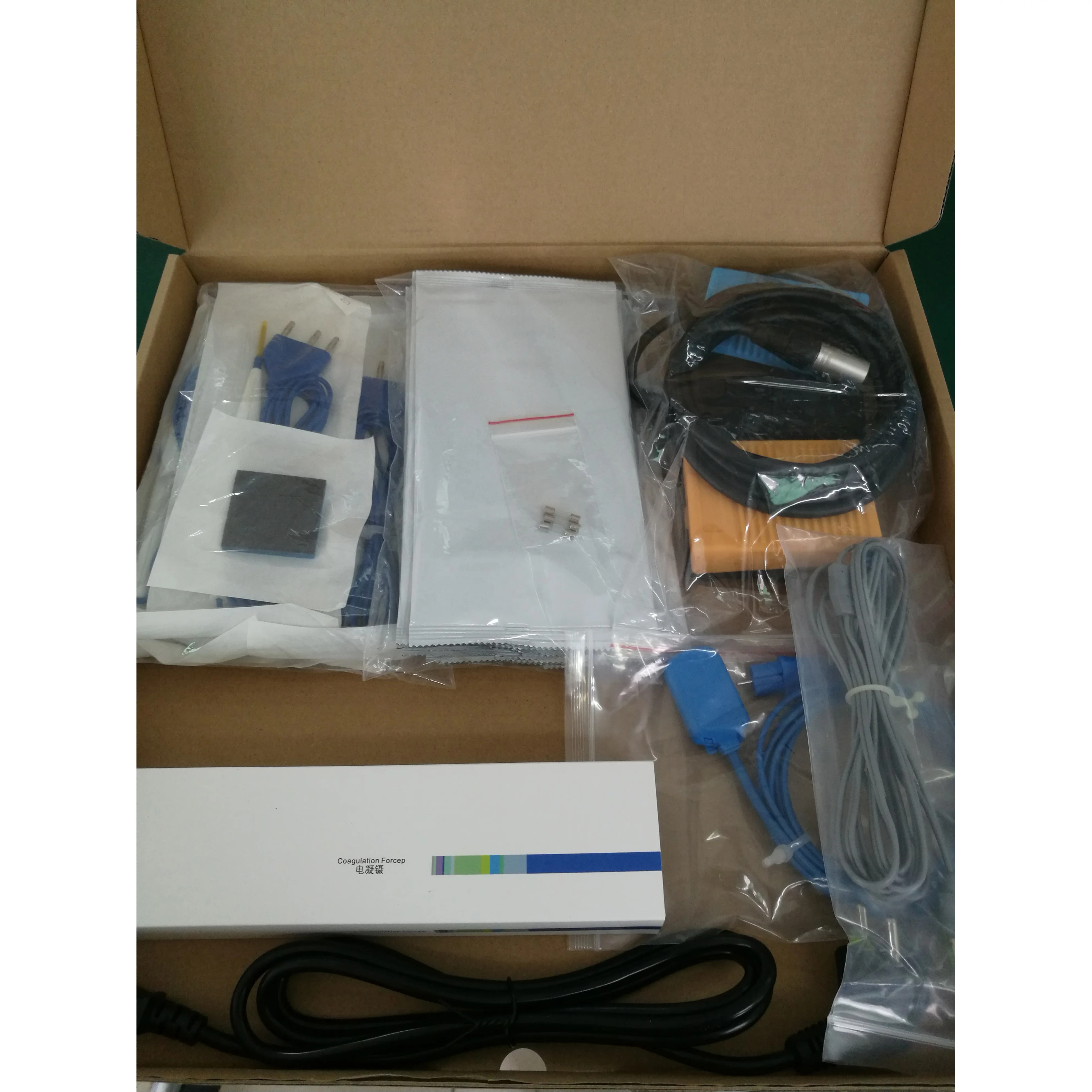 PT2000I 300W 5 Modes Portable ICU Surgery Electrosurgical Unit Medical Electrocautery Machine Diathermy