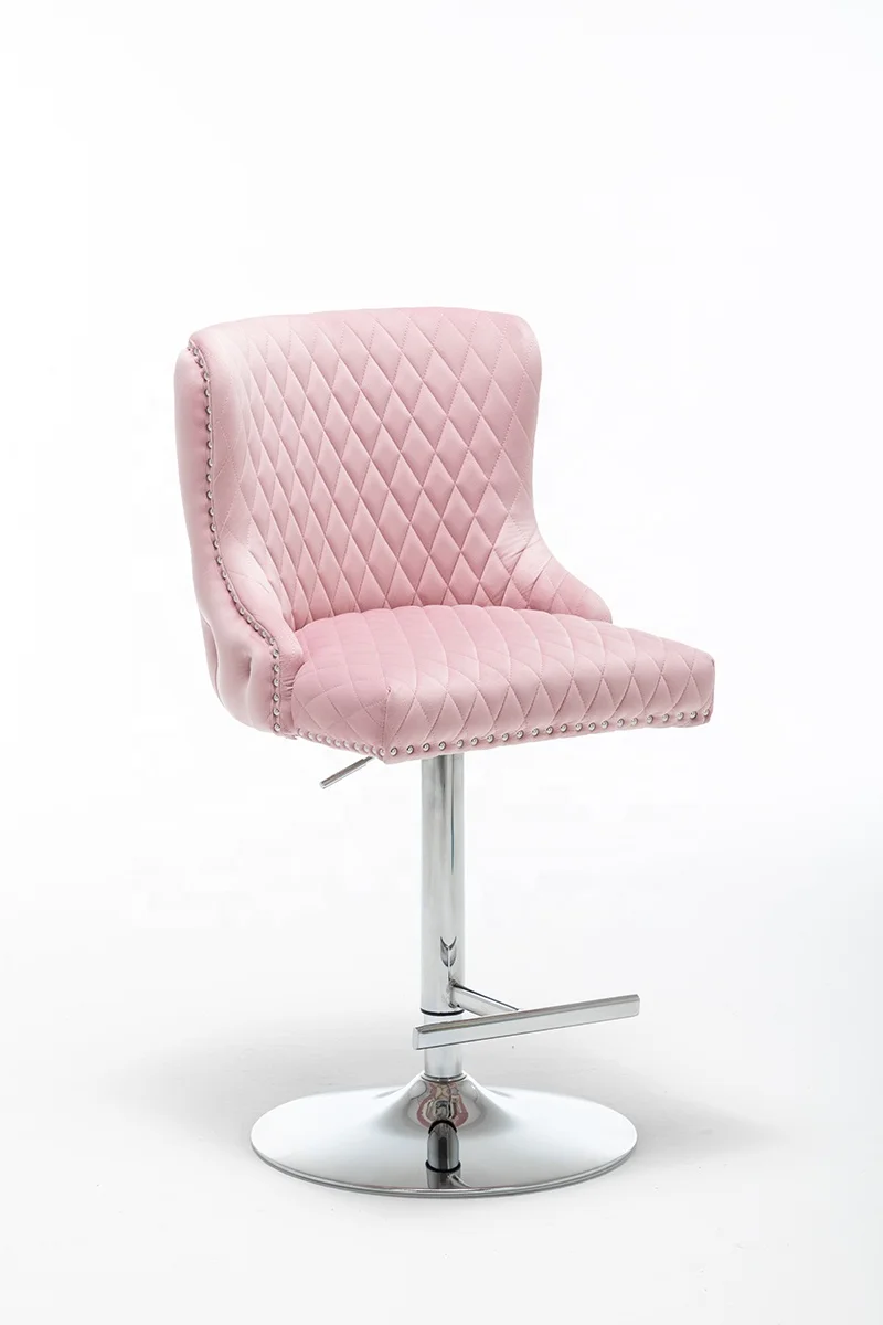 Seat and front back diamond back deep buttons lion knocker velvet bar chair