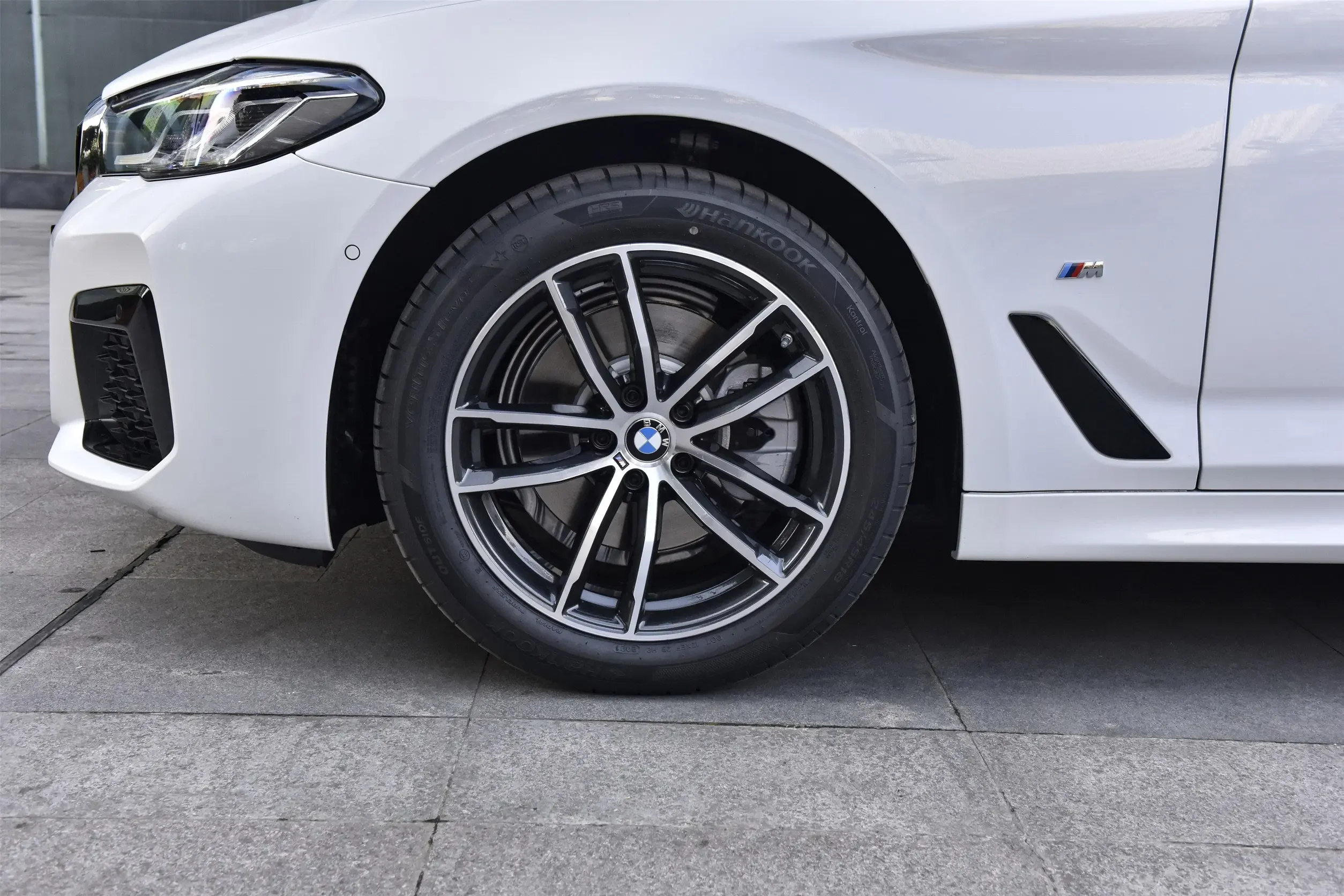 Б/у высокое качество BMW 5 серии F10 седан новые автомобили по цене доступная для продажи