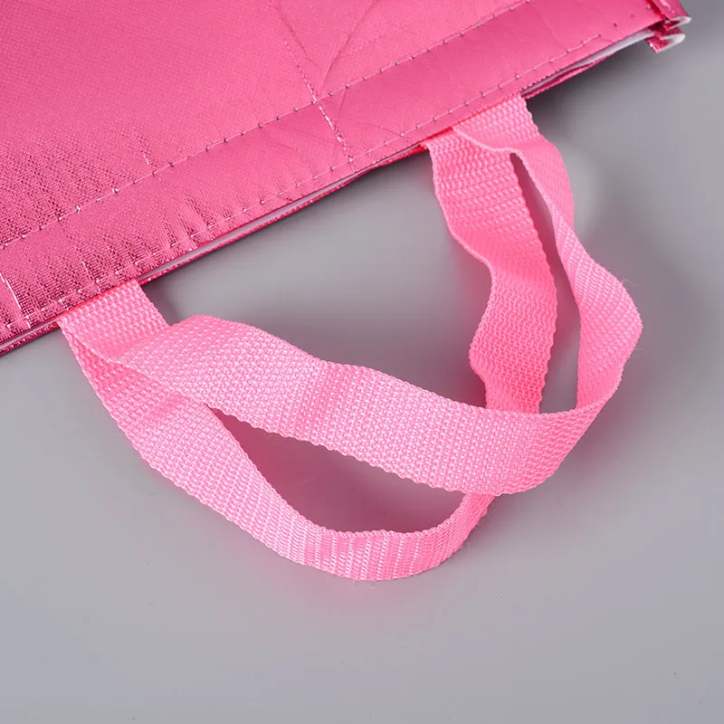 Thickened portable seafood cold storage bag with printed aluminum foil thickened refrigerated thermal insulation bag