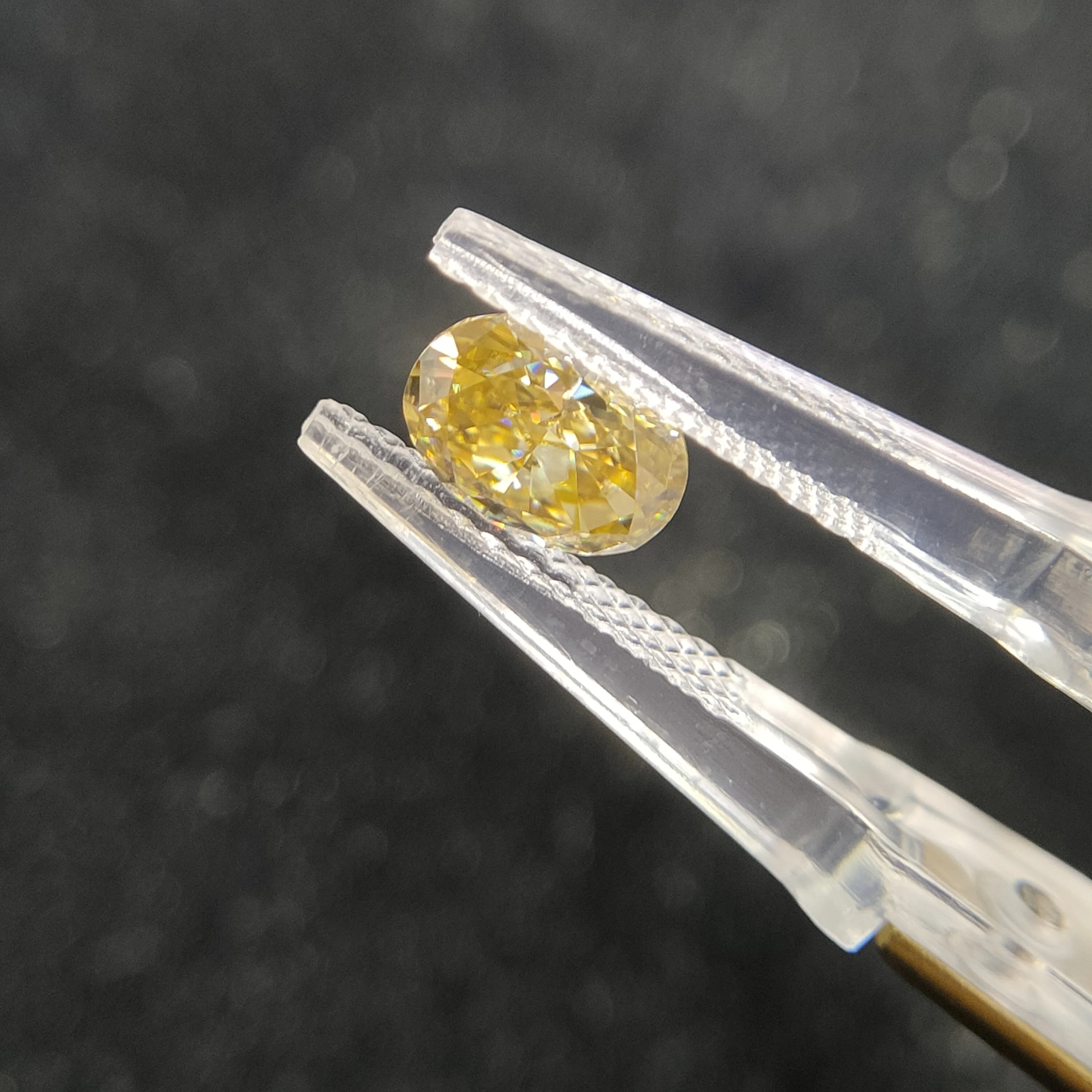 Hot Sale Oval 0.1ct to 8ct Gemstones Yellow Moissanite for Rings Making GRA Certificate Moissanite Diamond Charms Beads