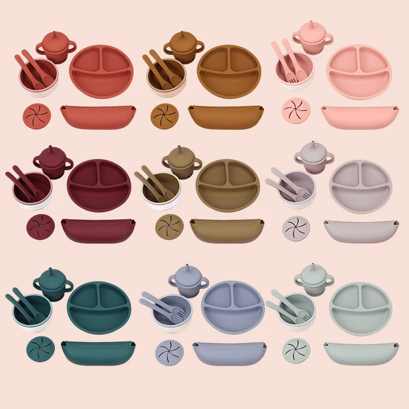 Factory Supplier BPA Free Silicone Kid Dining Utensil Set Suction Dishes Plate Bowl Bib Tableware Feeding Set For Babies