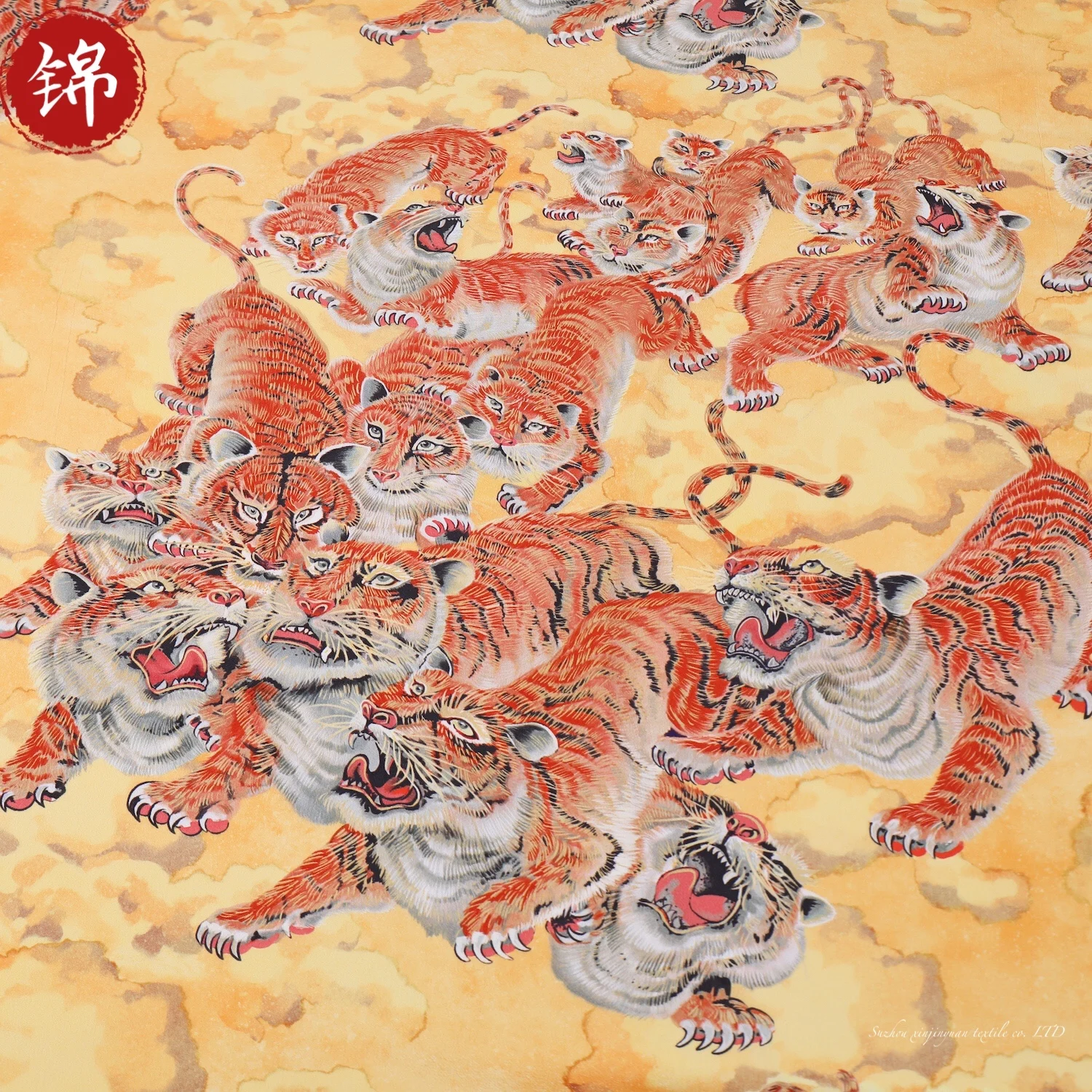 High-end Brand Clothing Sand Washed Fabric 100 Printed Spun Rayon Fabric Animal Printed Rayon Fabric Used For Fashion Shirts
