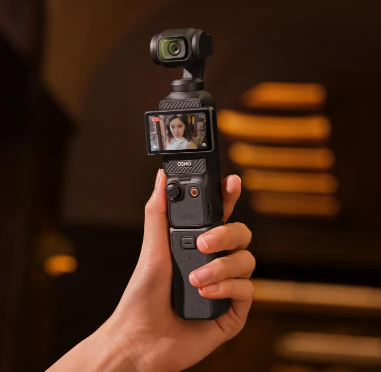 fast shipping  Osmo Pocket 3 Battery Handle  has a built-in 950mAh battery in stock now