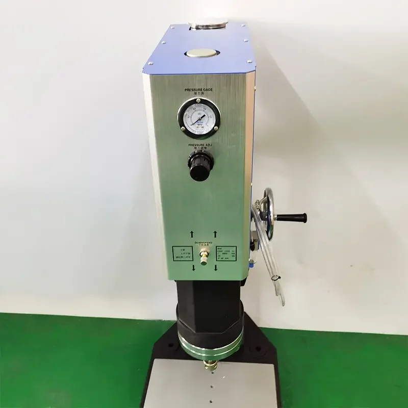 Scouring pad making ultrasonic machine for making kitchen dish washing sponge