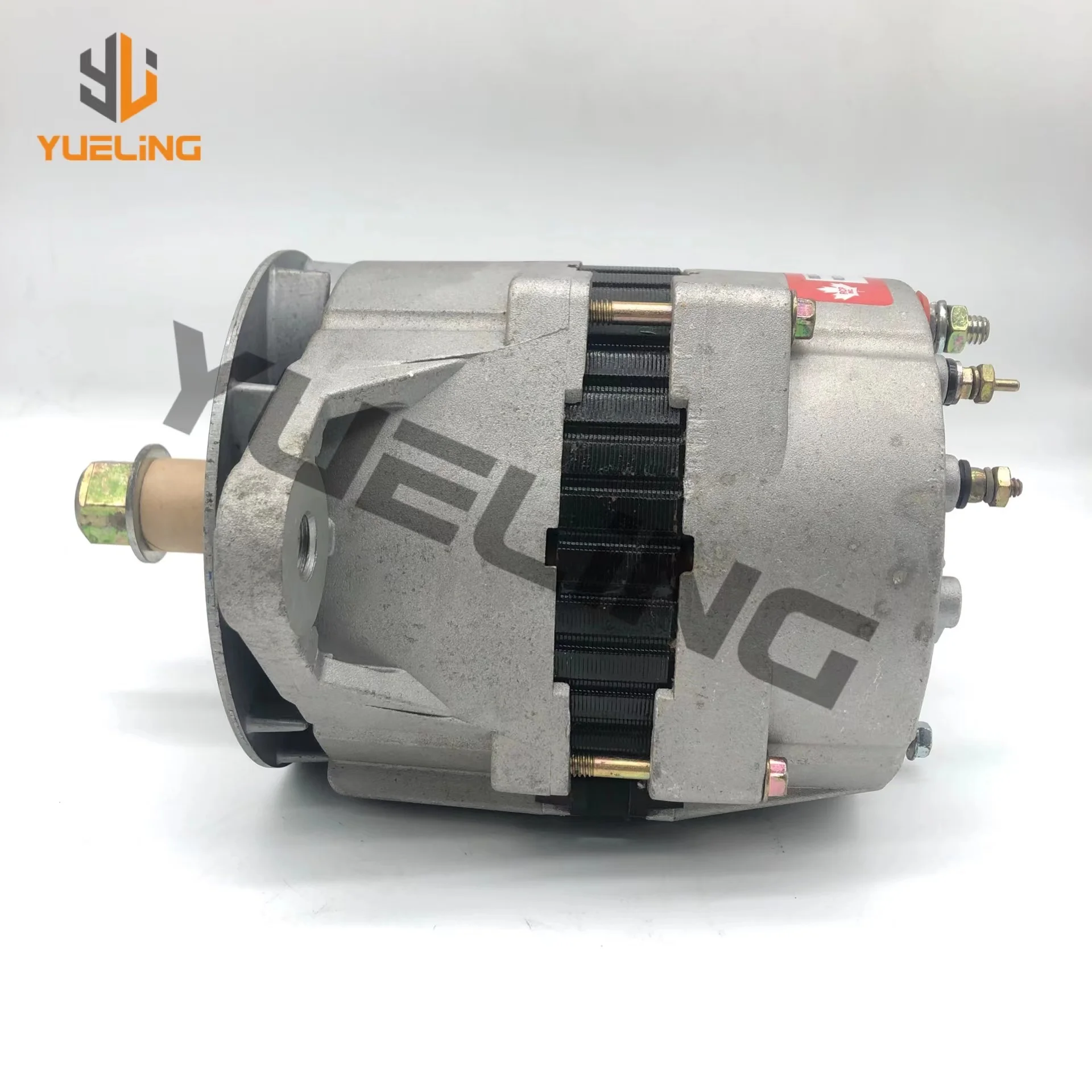 Alternator 42776 22F5C054 24V /04343-35600/20849349/3943494/34468-21100 in stock 37768-04200/3631678/01183447/206996/178440