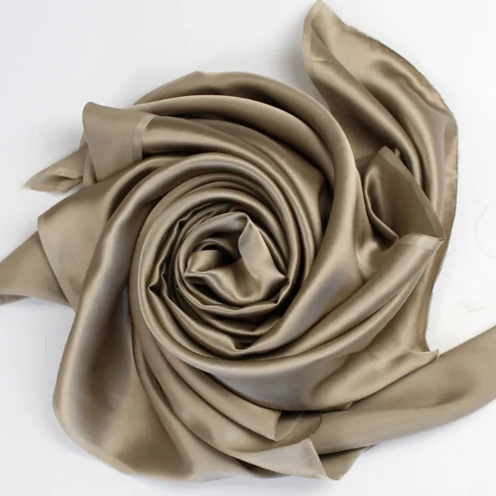 China Wholesale sakura silk malaysia  Fabric for Garment