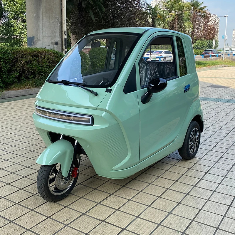 3-Wheeled Tuk Tuk motor Trike 180CC Motorized tricycle with Automatic Transmission