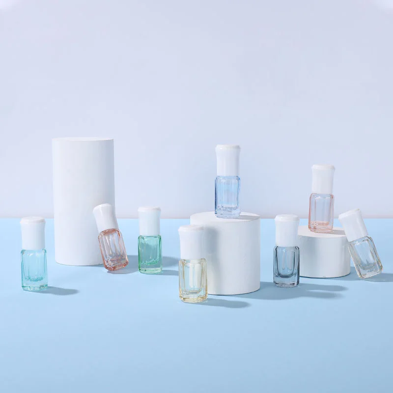 Пустые цветные Атомайзеры 3 мл Восьмиугольные стеклянные бутылки с роликами для эфирного масла для духов