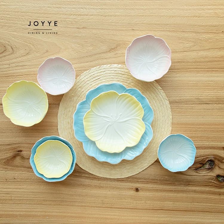 Joyye ceramic decorate dinner plate with custom flower shape design colorful On-glaze spring summer vibe tableware dinner plate