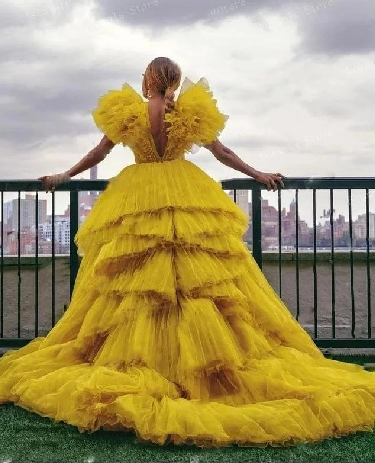 High end custom yellow fluffy wedding dress V tie trailing short sleeve bridal wedding dress