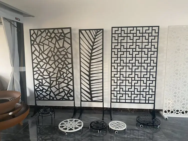 Custom Laser Cut Metal Room Divider / Stainless Steel Decorative Panel Privacy Screen / Restaurant Partition