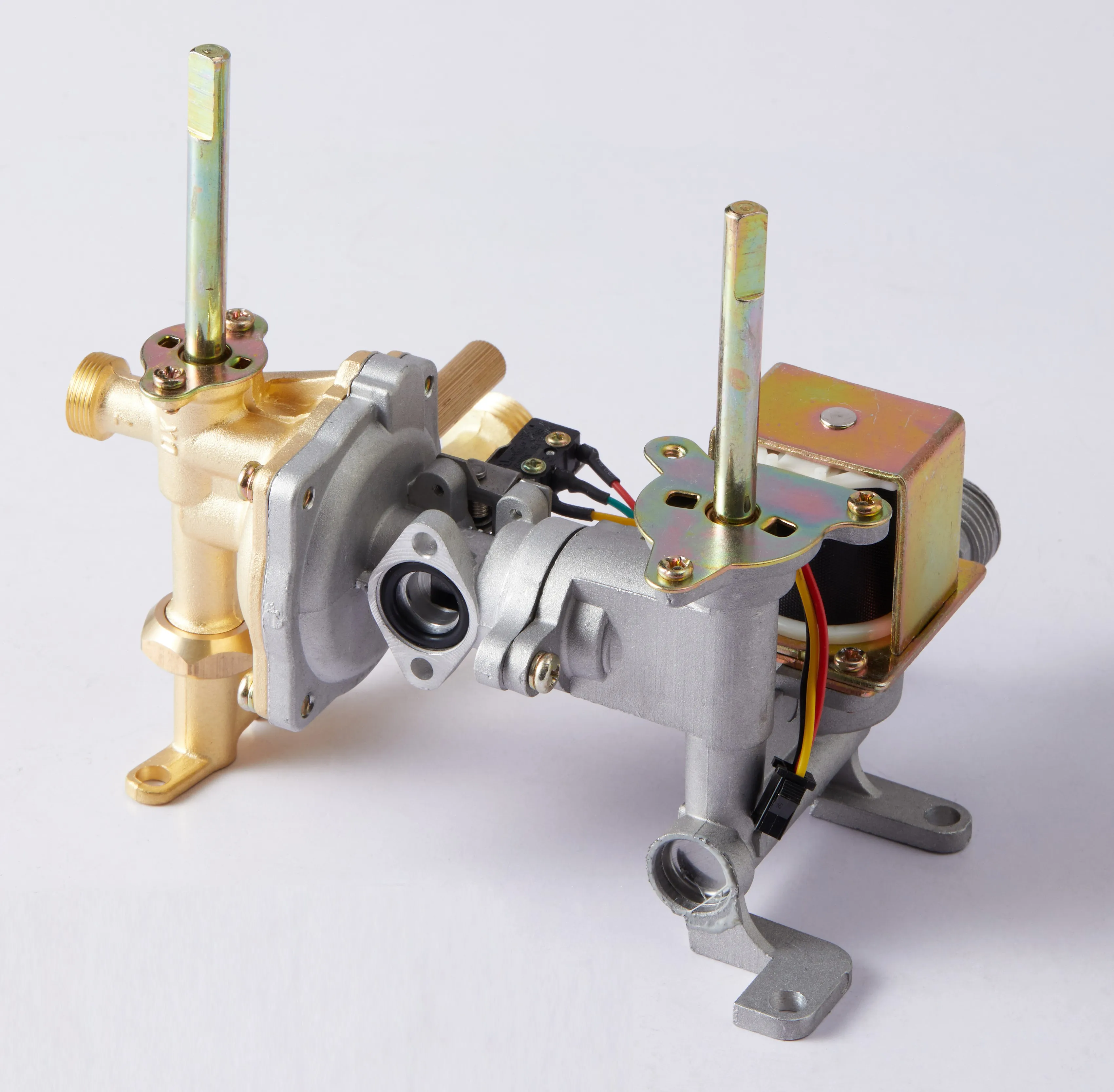 Hot Products Gas Water Heater Suitable for Families and Hotels Aluminum Linkage Valve of Petroleum Gas and Natural Gas