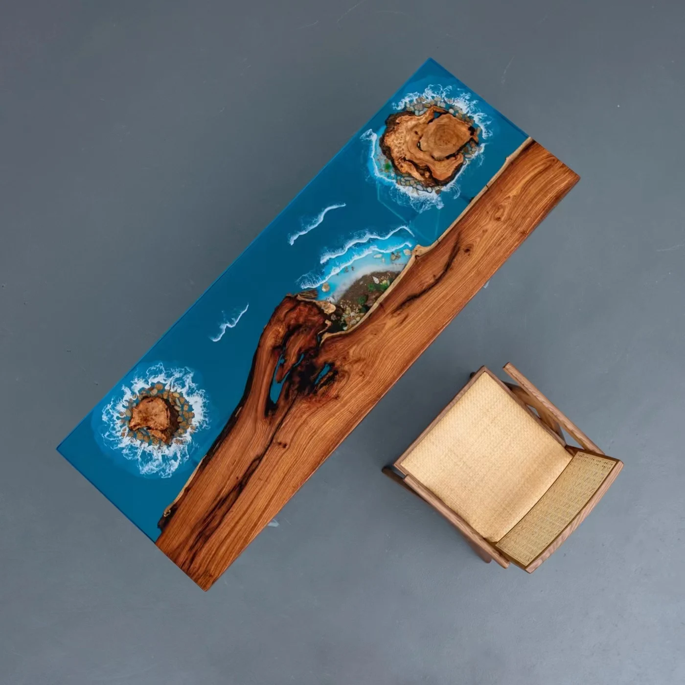 Pterocarpus Erinaceus Poir Wood Clear Blue River Epoxy Resin Top Slab Dining table With Table Leg