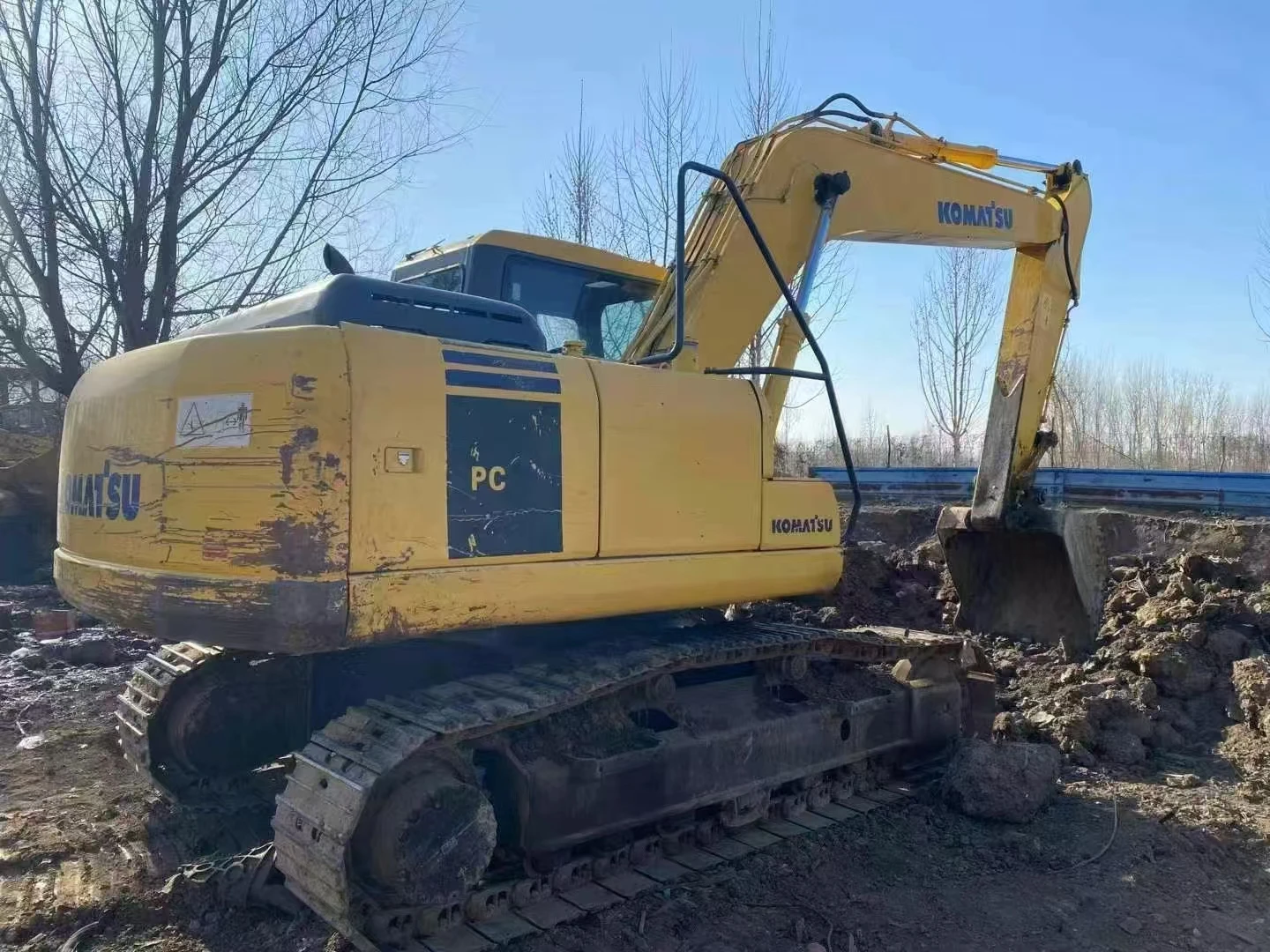 Ready-to-Ship Used 2015 Komatsu PC160-8 Excavator with Original Core Components Farm Machinery Hot Sale Digger Good Prices PC160