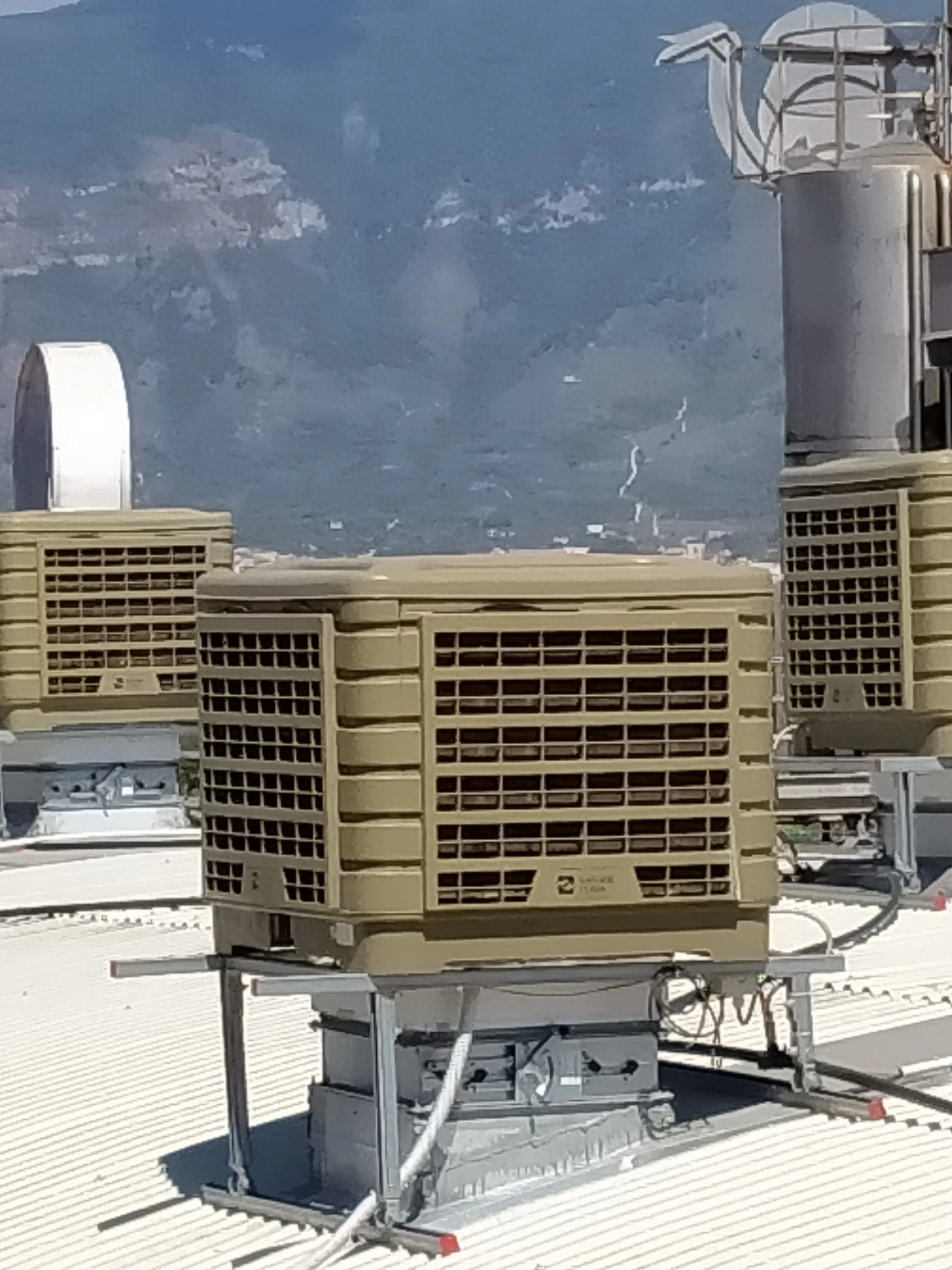 
Adiabatic New Industrial Workshop Air Evaporative Water Coolers Evaporator 