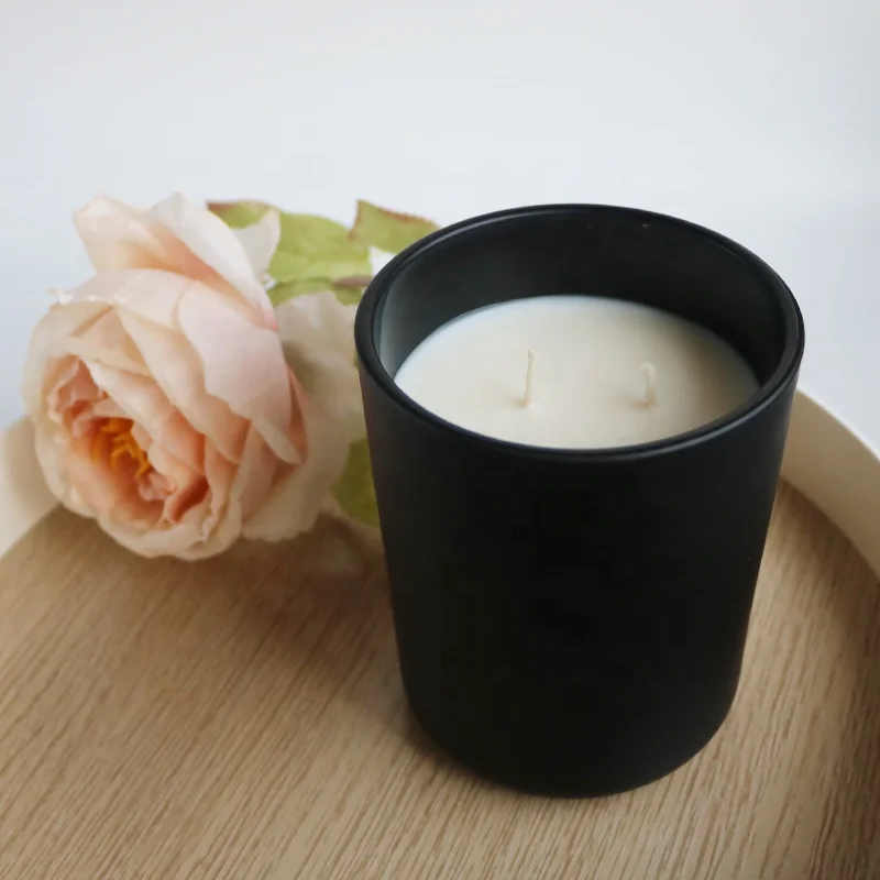 No Smoke no Paraffin wax Luxury design Glass jar candles with Soy wax Materials for Party and Home decoration