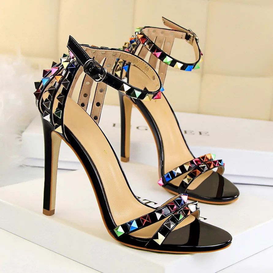 Fashion Colorful Bling Crystal Reflective Lady Sexy Metal Stud Rivet Glitter Women Sandal Heels for Ladies