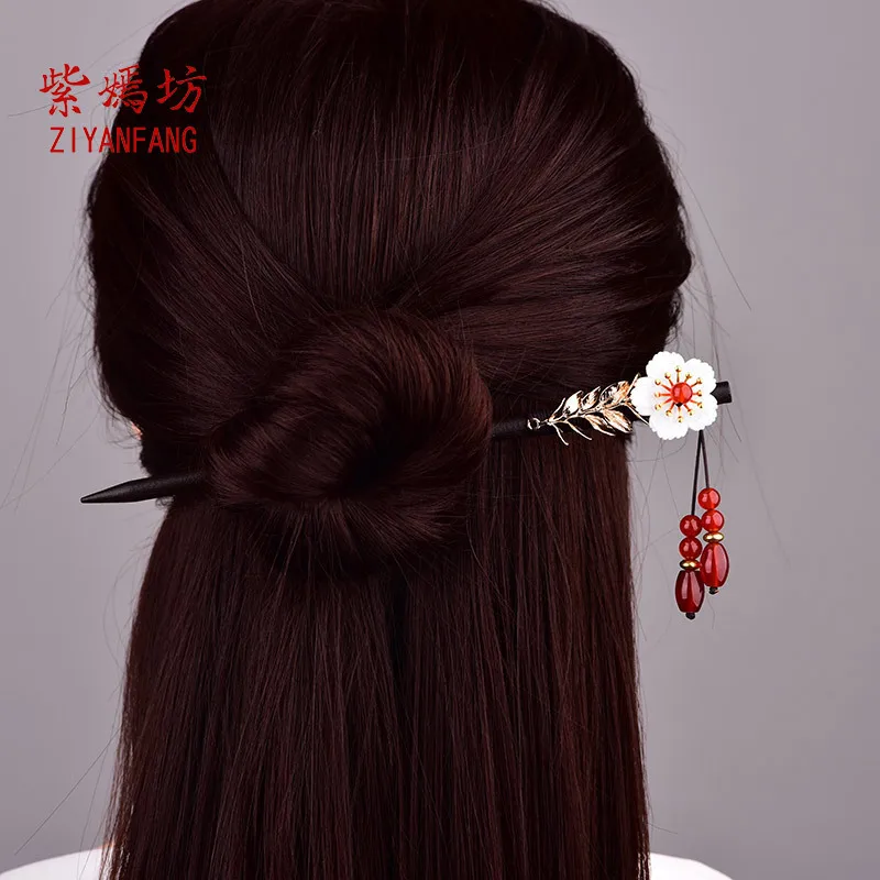 Handmade Simple Temperament Modern Hairpin Female Red Agate Dish Hairpin Wood Hairpin Classical Antique Hair Ornaments Daily