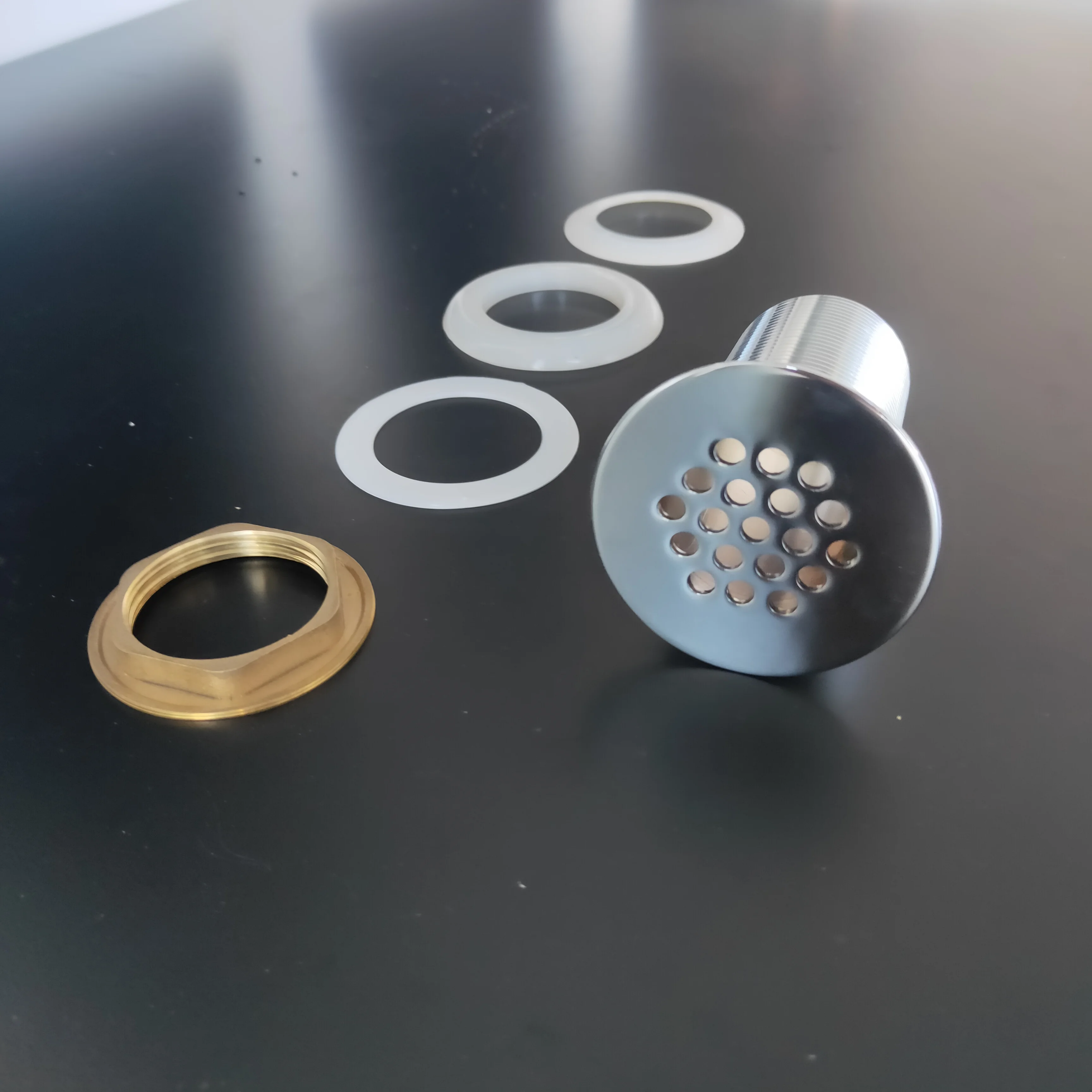 Modern Brass Clicker Clack Sprung Plug Bathroom Sink Basin Pop Up Waste Slotted with Overflow